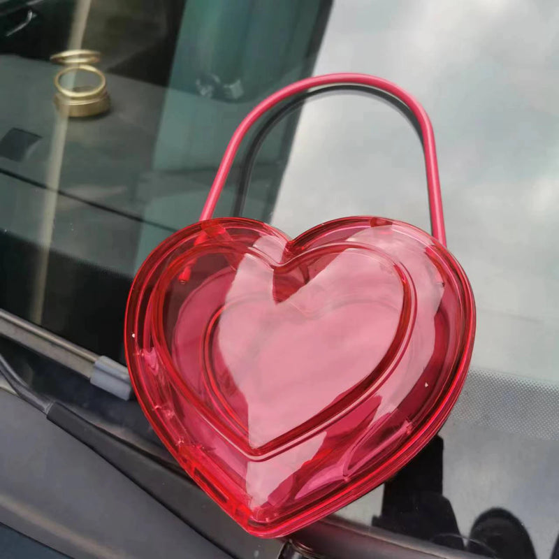 bolso acrílico en forma de corazón 