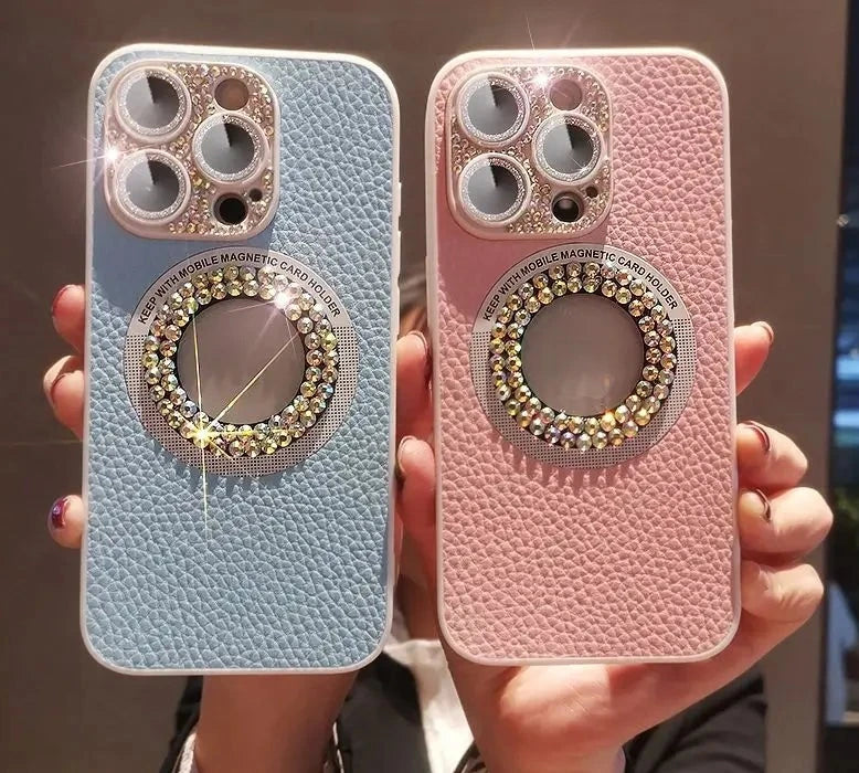 "Elegância e Proteção: Capa de Couro com  Strass para iPhone, Max e Plus - Luxo Brilhante+Anti-Queda"