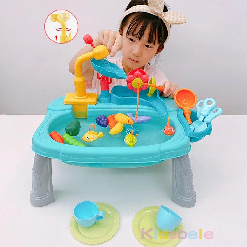 Little Chefs: Kitchen Set with Magic Sink!