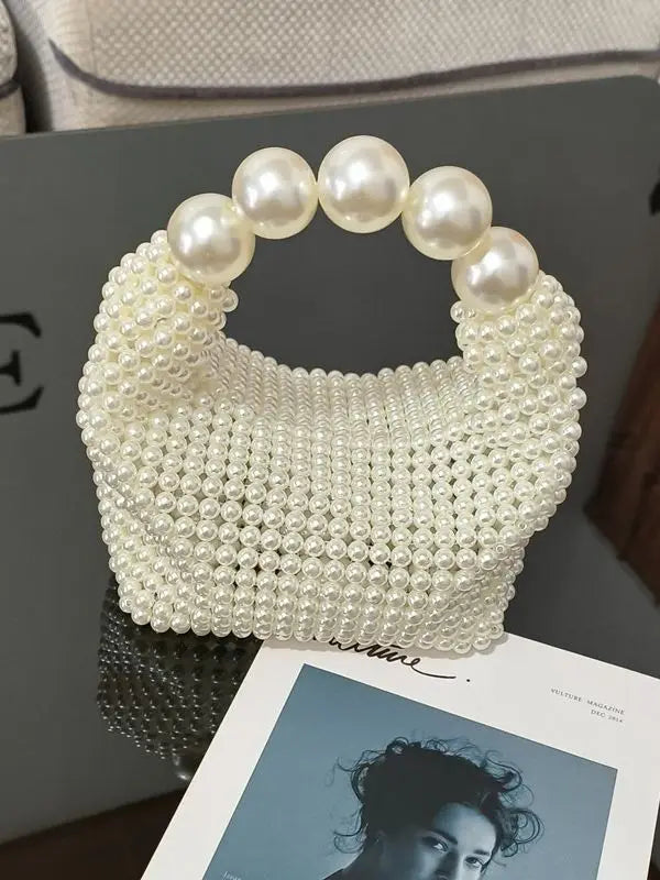 "Mala of Pearls: Sophistication and Style for Parties"